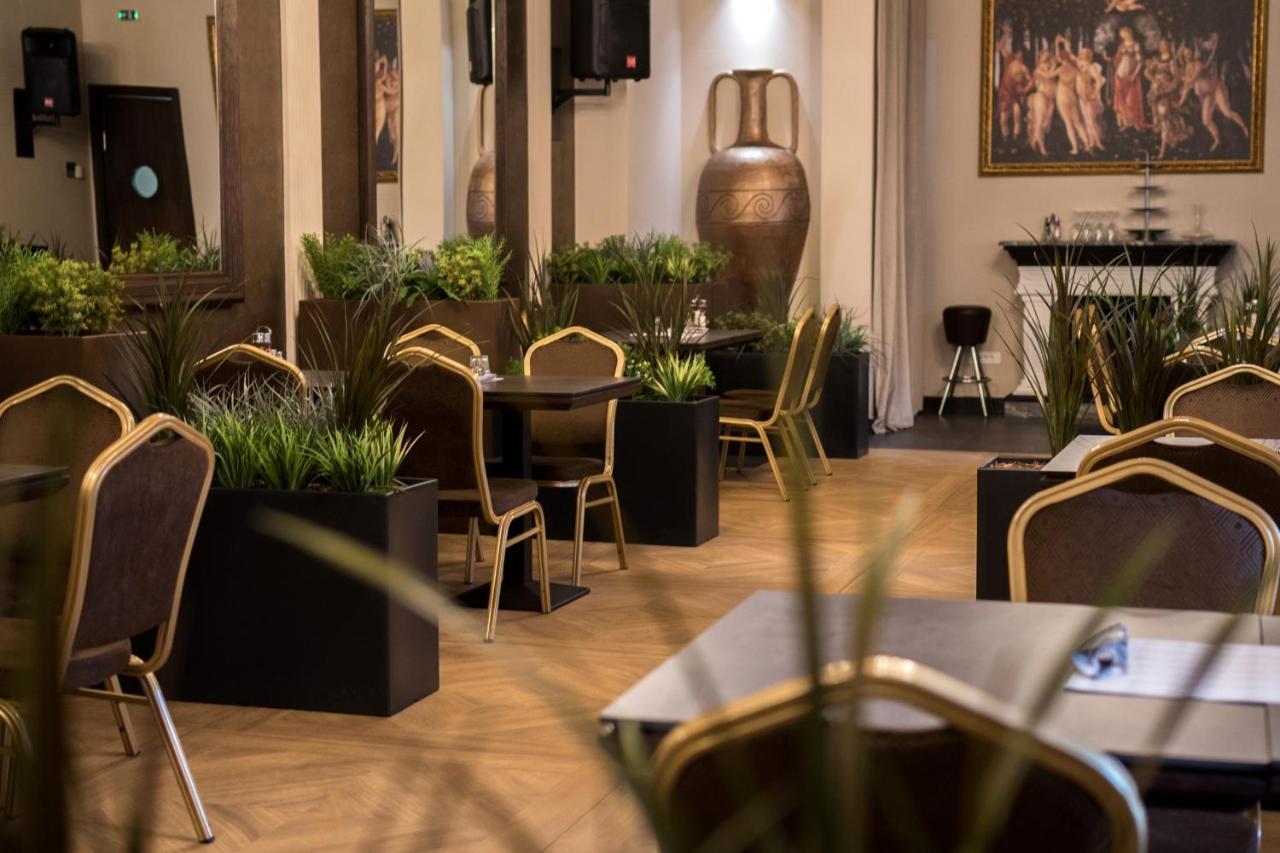 Hotel Grand Hedonist Pančevo 외부 사진