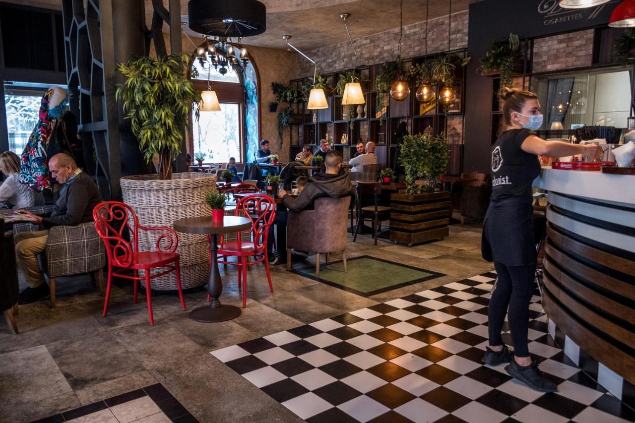 Hotel Grand Hedonist Pančevo 외부 사진