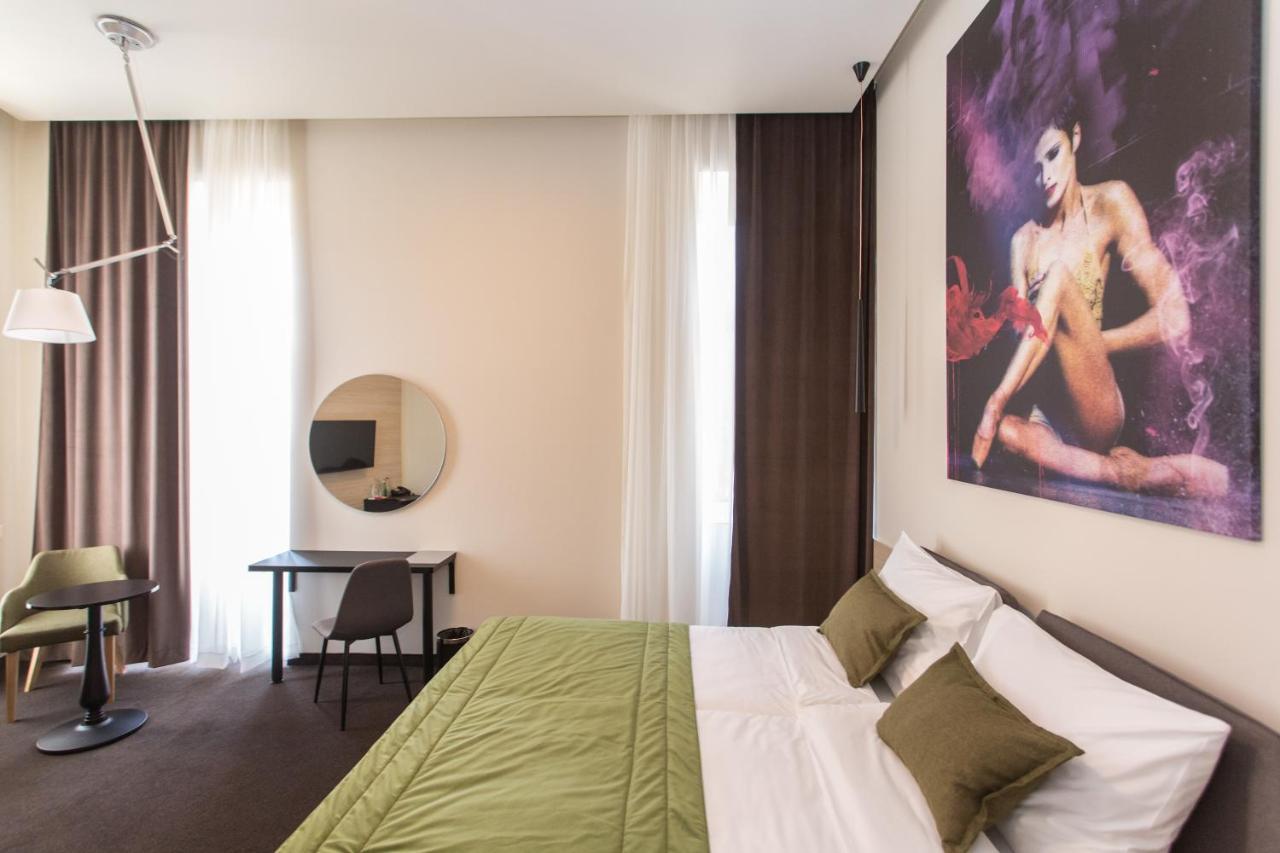 Hotel Grand Hedonist Pančevo 외부 사진