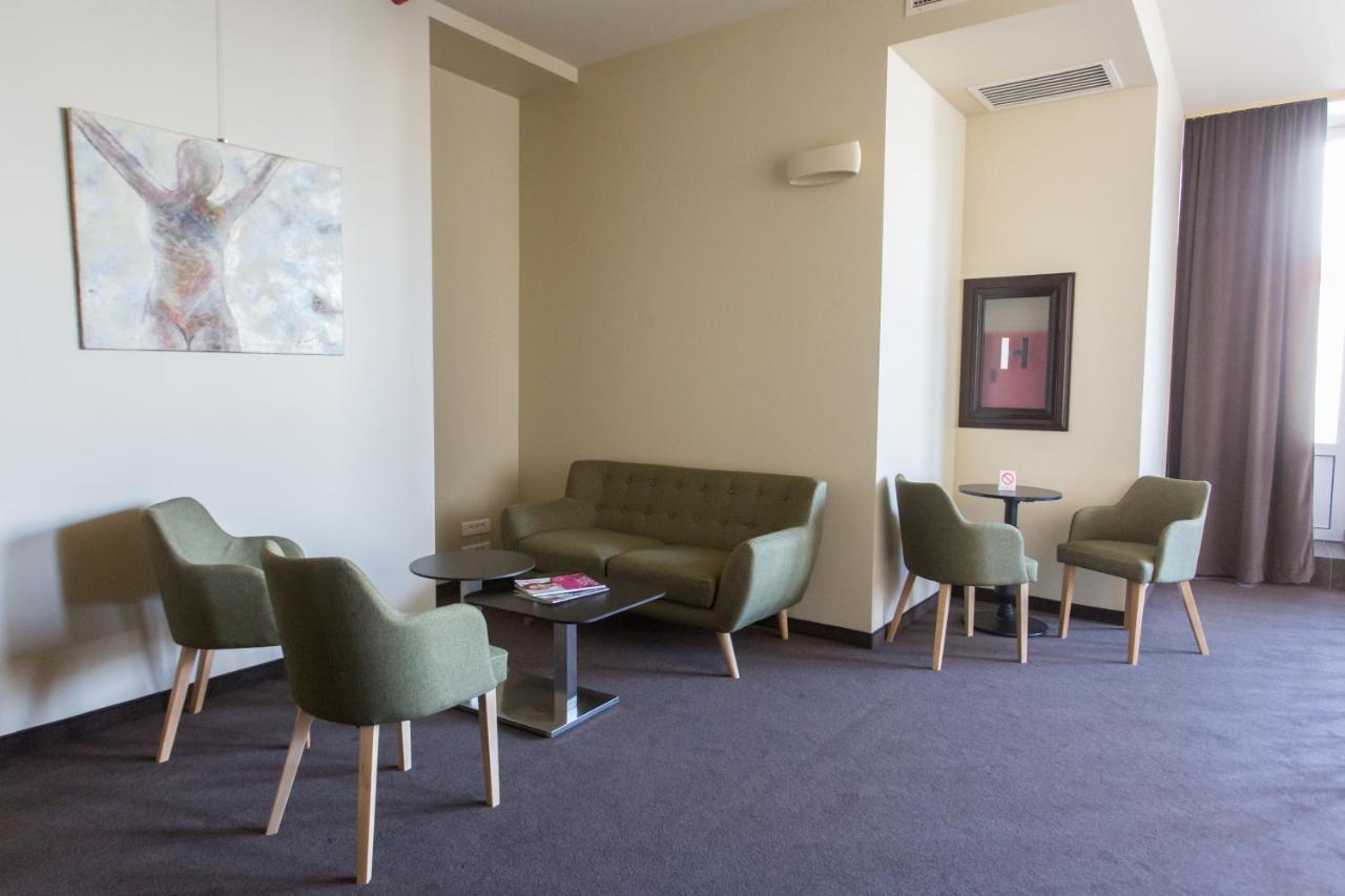 Hotel Grand Hedonist Pančevo 외부 사진